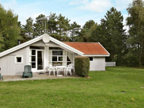 Quiet Holiday Home in Rodby near Sea, Kramnitse